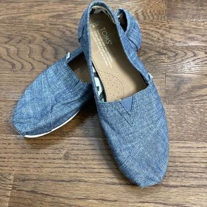 Toms denim blue slip-ons